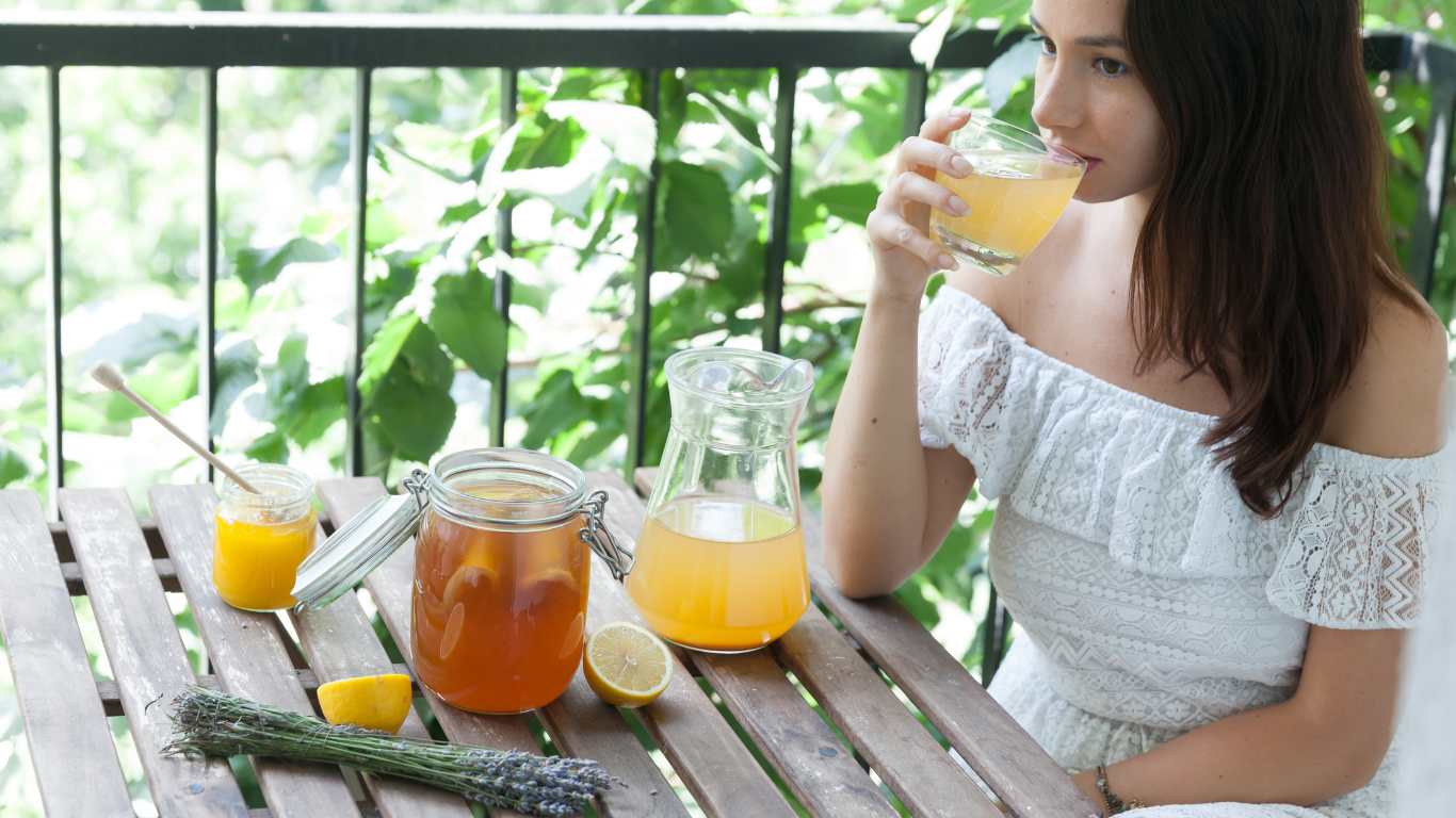 Exploring Natural Infusions for Your Homemade Kombucha